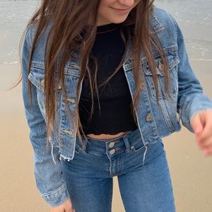 BDG UO cropped jean jacket
